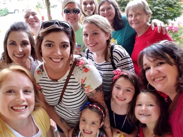 19059471_637432103120404_6195418944302178349_n